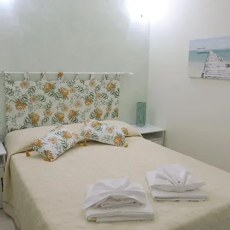 Nyaraló Laura By La Via Del Mare Viaggi E Vacanze *