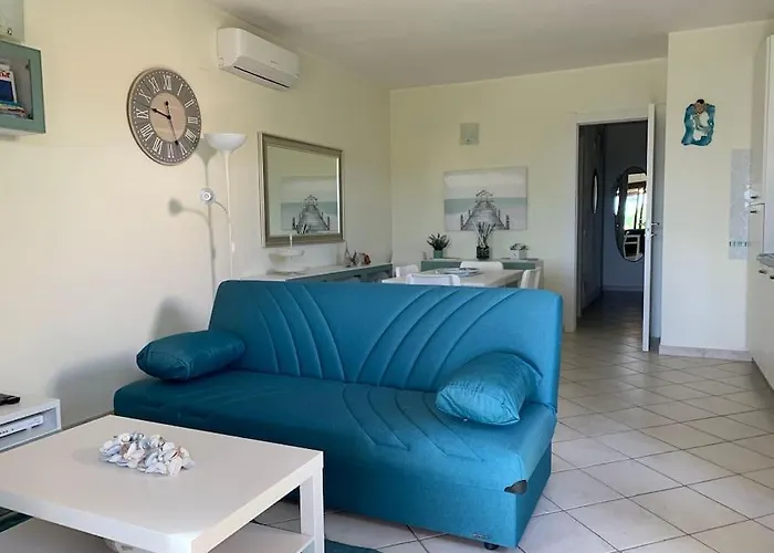 Laura By La Via Del Mare Viaggi E Vacanze *