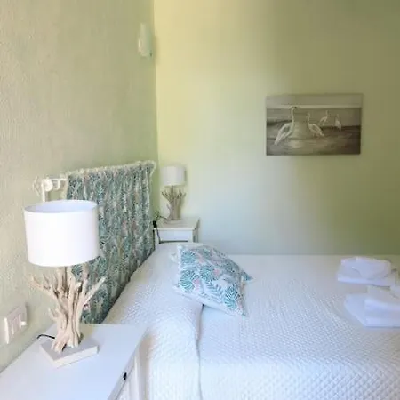 Laura By La Via Del Mare Viaggi E Vacanze