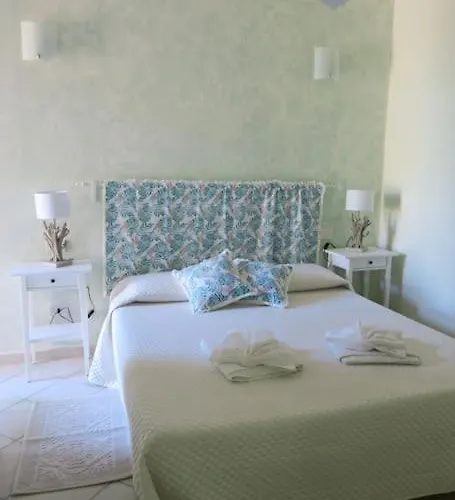 Holiday home Laura By La Via Del Mare Viaggi E Vacanze *